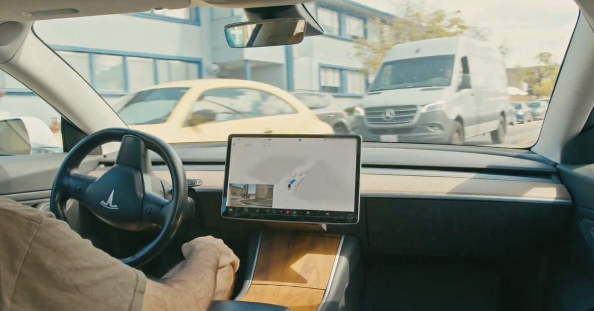 esla's free trial of Full Self-Driving feature