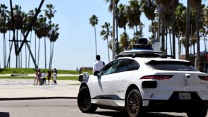 Uber and Lyft Announce Plans to Expand Robotaxi Fleets